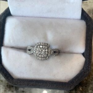 Elegant Silver Diamond Ring